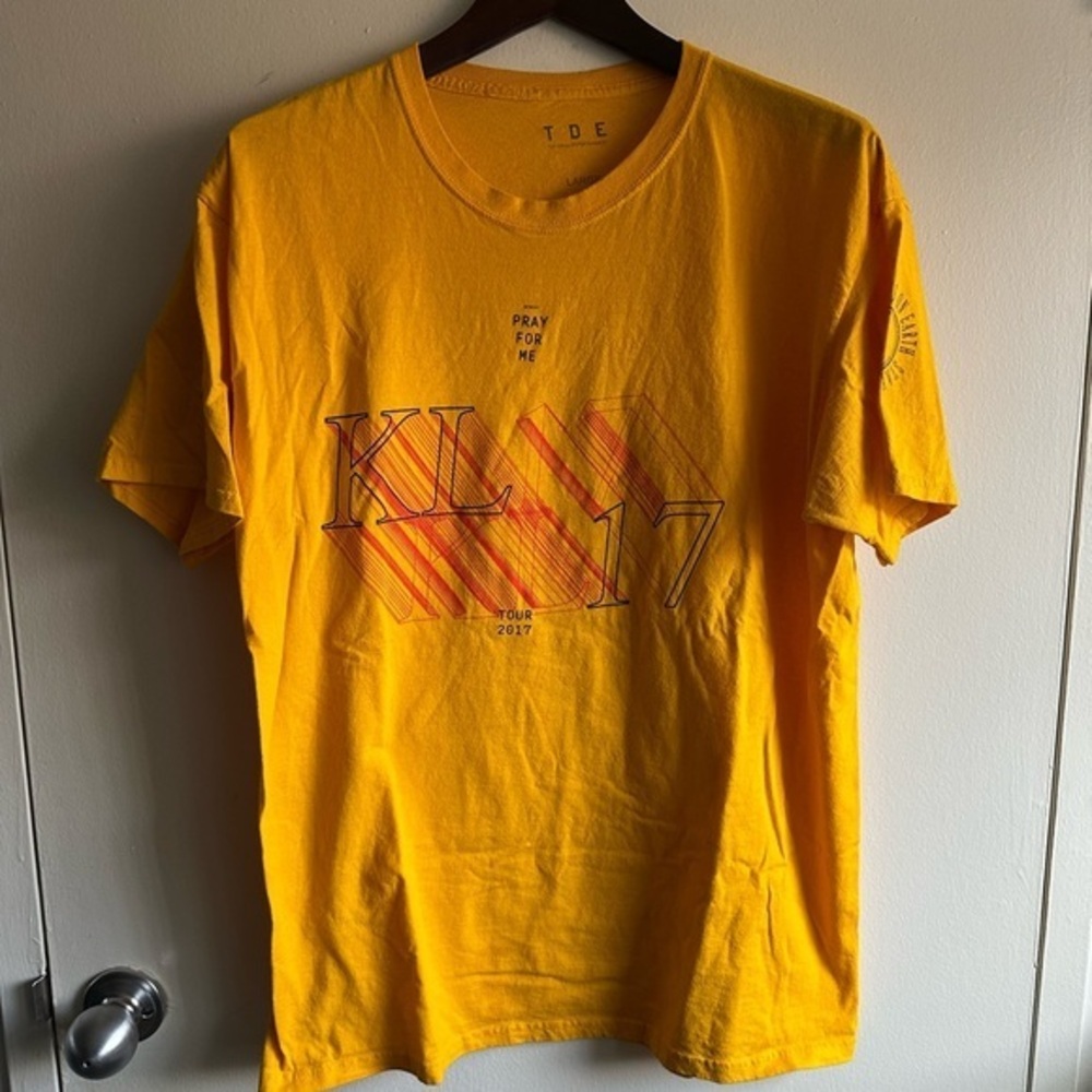 ULTRA RARE Kendrick Lamar 2017 Pray For Me Tour Tee TDE